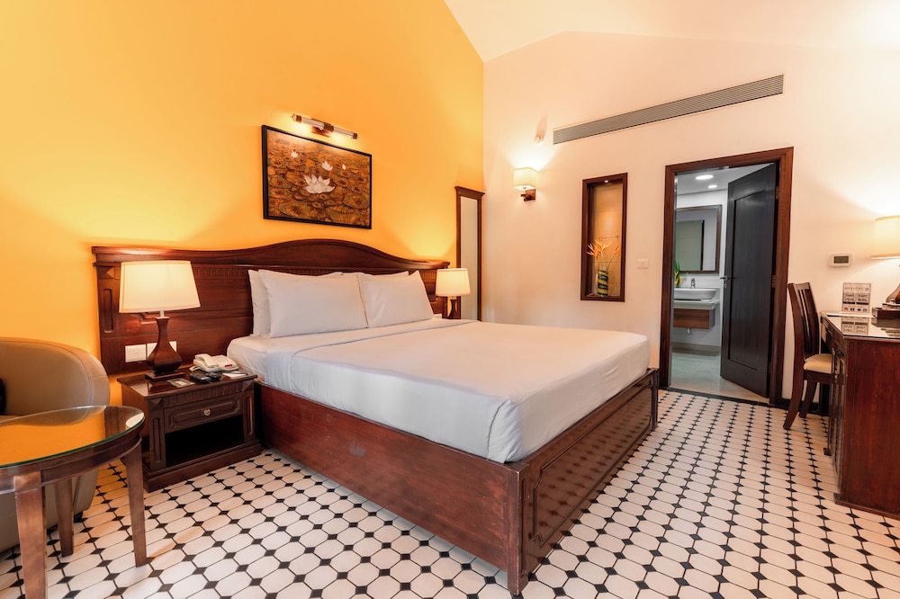 Novotel Goa Dona Sylvia Resort — Hotel rooms in Cavelossim, Goa