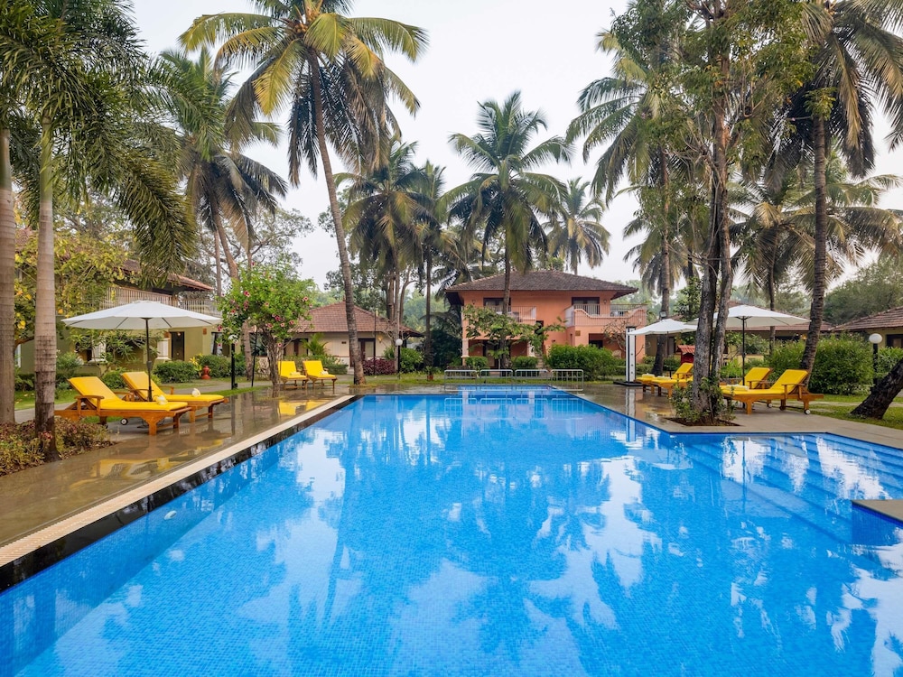 Novotel Goa Dona Sylvia Resort — Swimming pool in Cavelossim, Goa