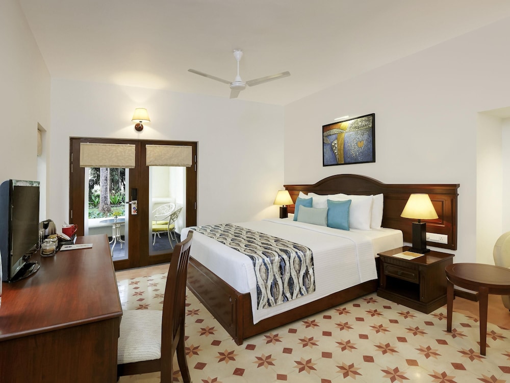 Novotel Goa Dona Sylvia Resort — Hotel rooms in Cavelossim, Goa