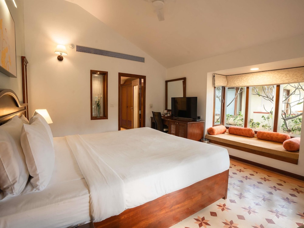 Novotel Goa Dona Sylvia Resort — Hotel rooms in Cavelossim, Goa