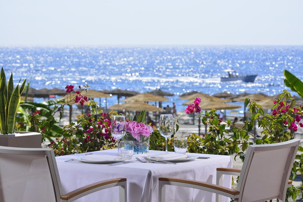 UNA Hotels Naxos Beach Sicilia — Restaurant & bars in Giardini Naxos, Sicily