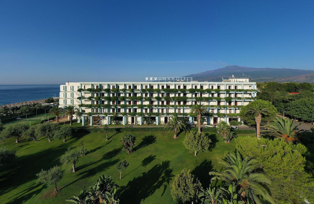 UNA Hotels Naxos Beach Sicilia — Hotel building in Giardini Naxos, Sicily