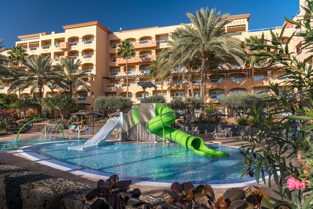 Elba Sara Beach & Golf Resort — Attractions for children in Costa de Antigua, Canary Islands