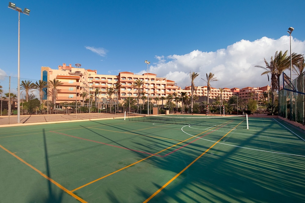 Elba Sara Beach & Golf Resort — Sports & recreation in Costa de Antigua, Canary Islands