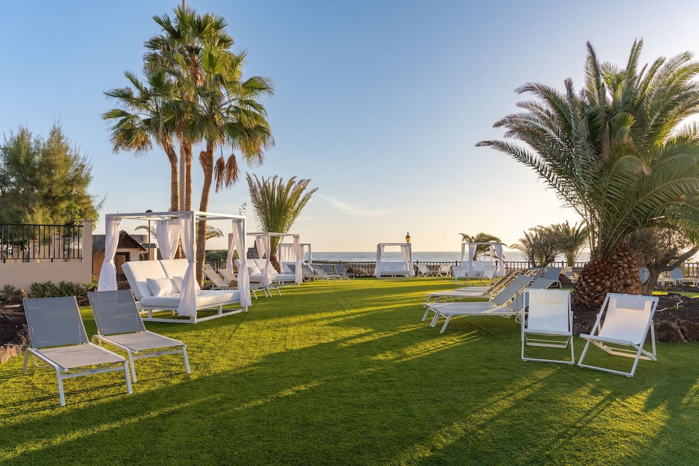 Elba Sara Beach & Golf Resort — Beach in Costa de Antigua, Canary Islands