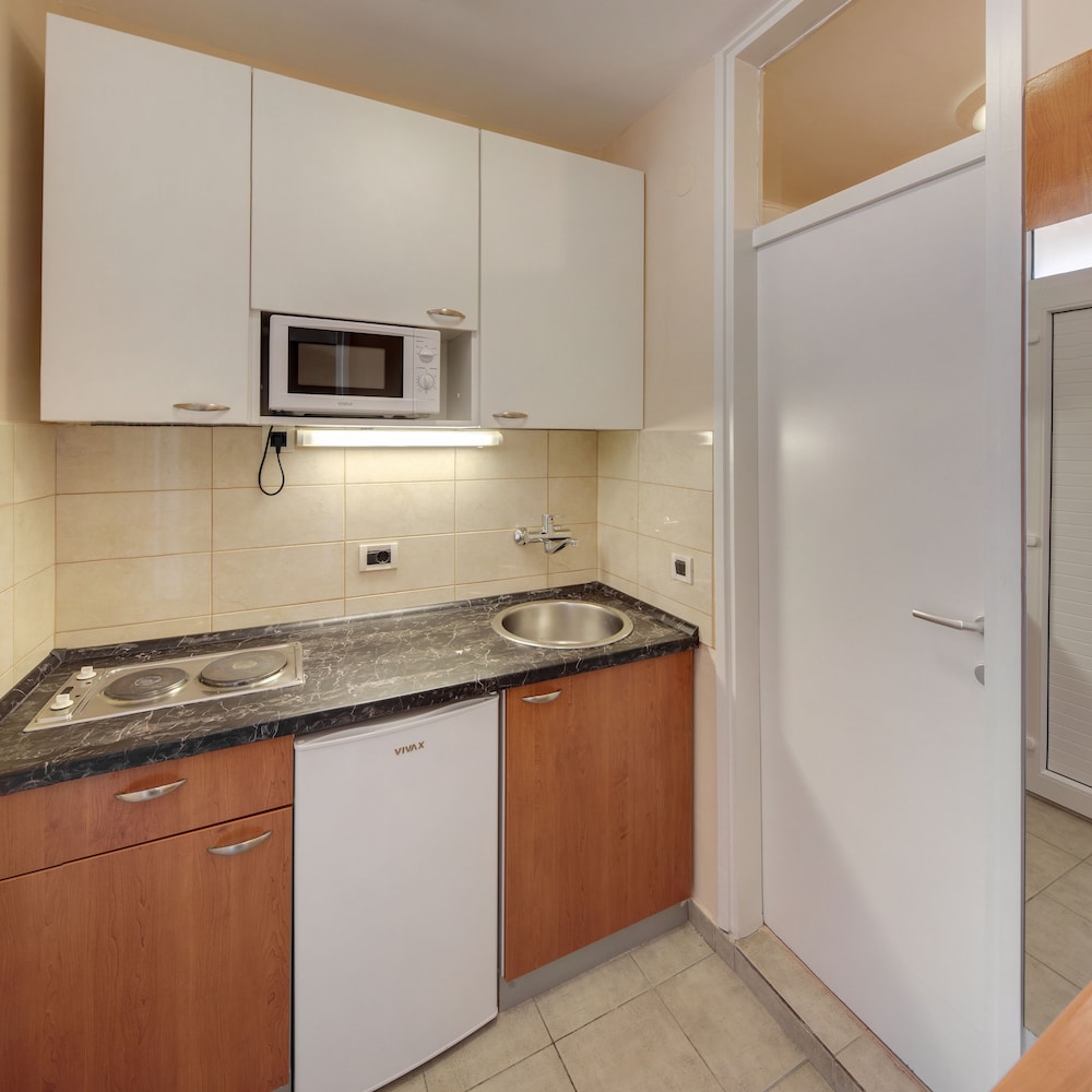 Apartments Stella Plava Laguna — Hotel rooms in Umag, Istria
