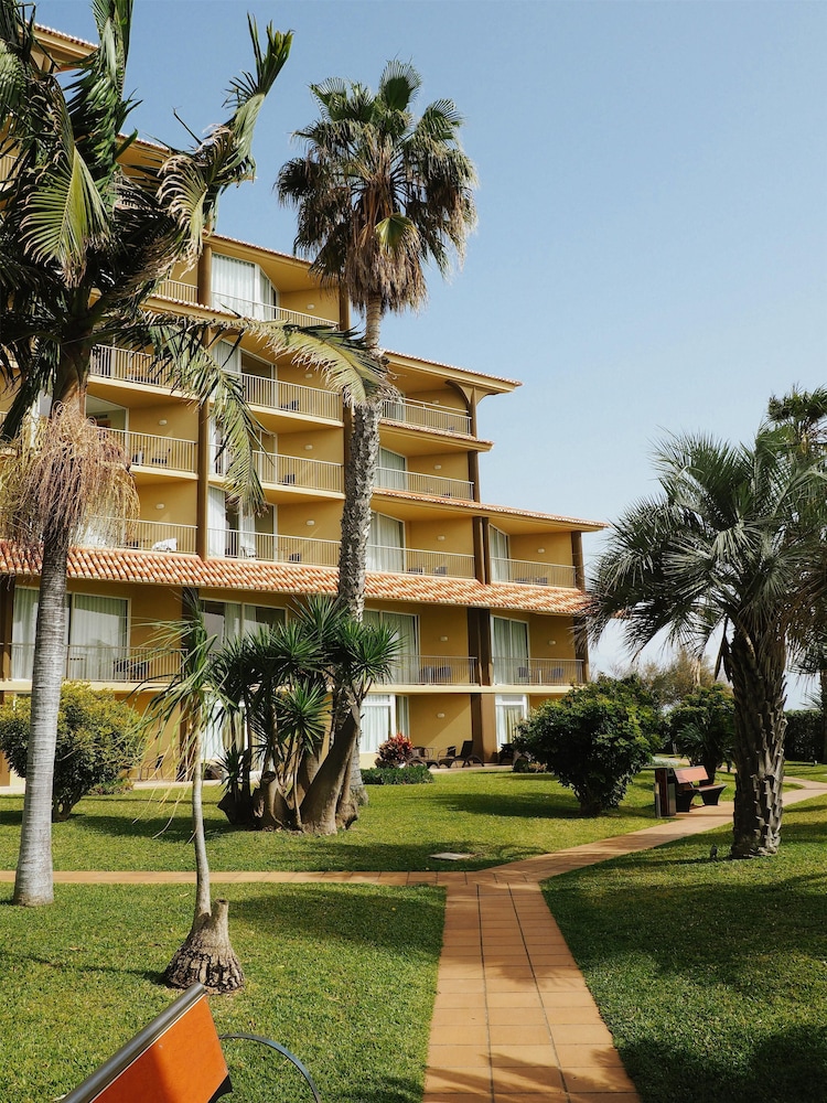 The Views Oasis - Family Friendly — Outdoor in Santa Cruz, Madeira