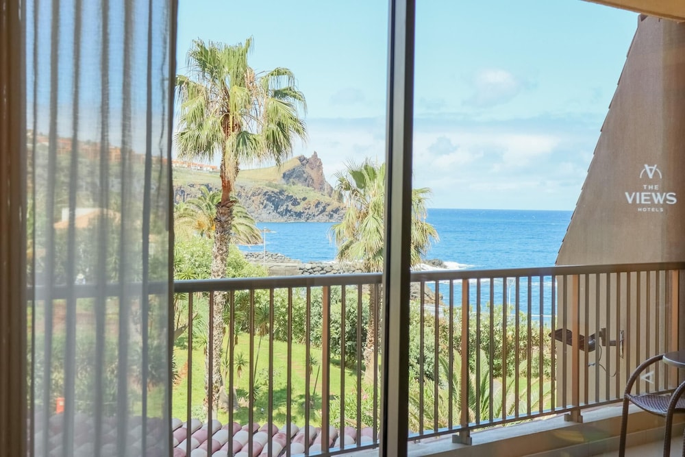 The Views Oasis - Family Friendly — Rooms in Santa Cruz, Madeira