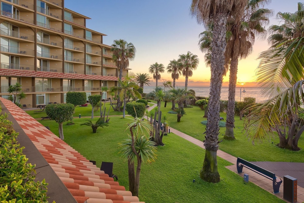 The Views Oasis - Family Friendly — Outdoor in Santa Cruz, Madeira