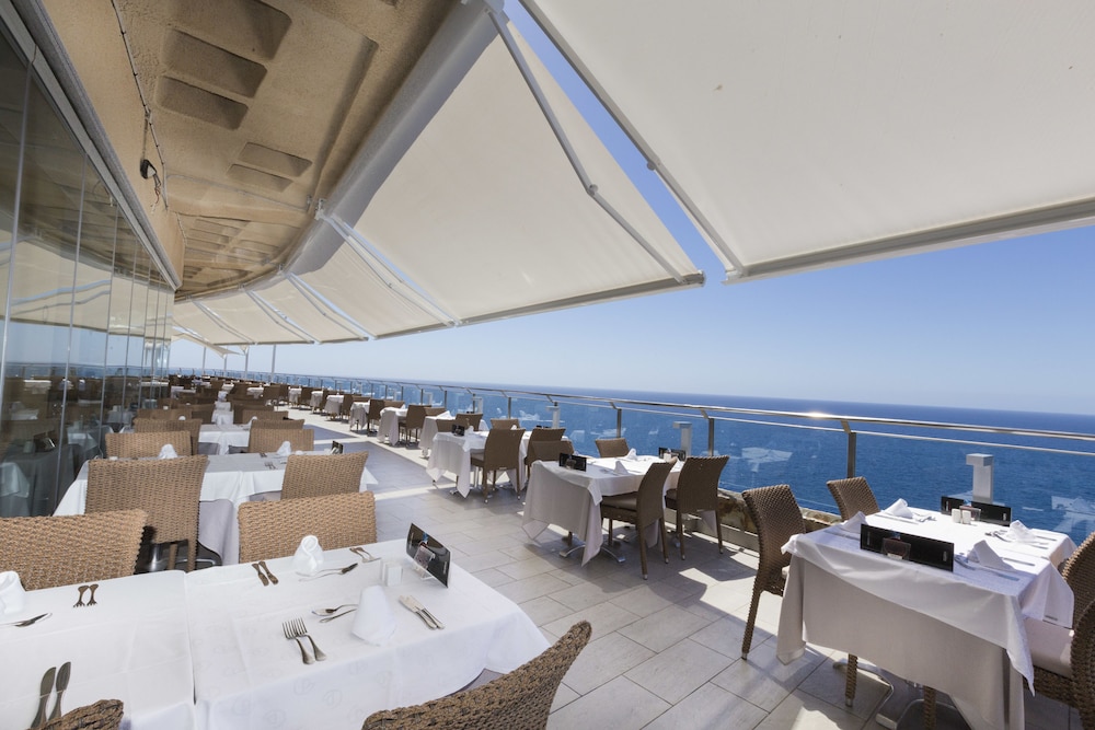 Gloria Palace Amadores Thalasso & Hotel — Restaurant & bars in Puerto Rico, Canary Islands
