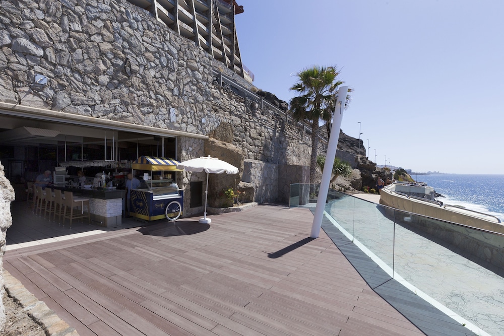Gloria Palace Amadores Thalasso & Hotel — Restaurant & bars in Puerto Rico, Canary Islands
