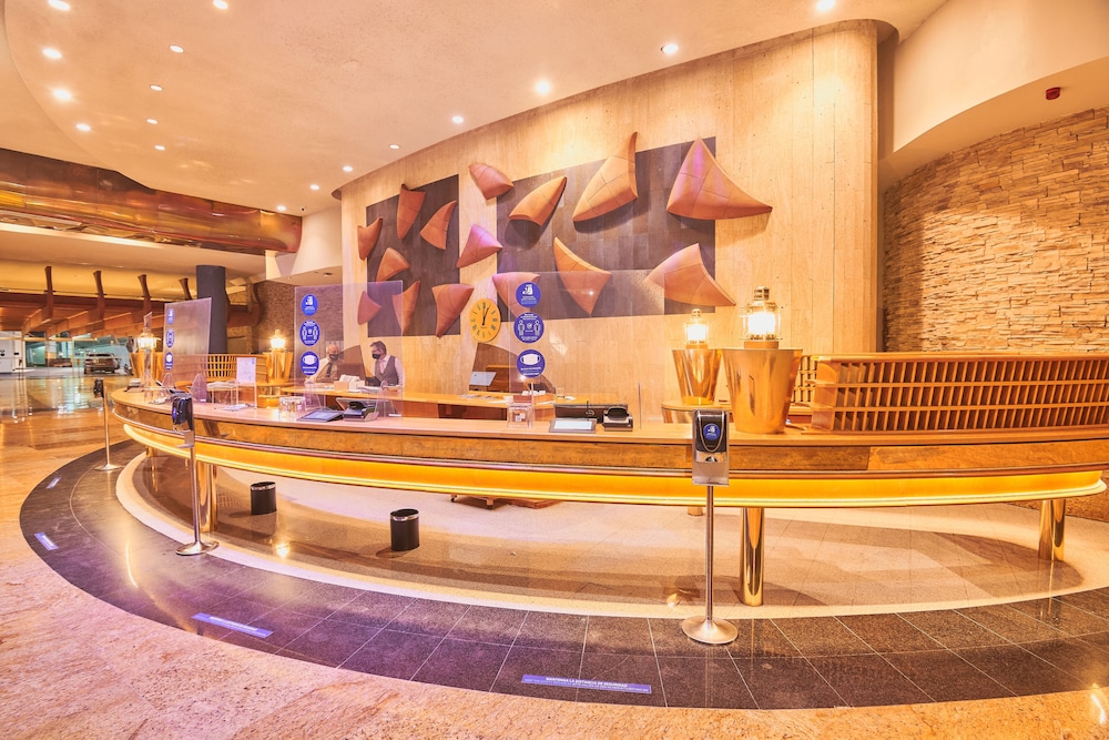 Gloria Palace Amadores Thalasso & Hotel — Hotel building in Puerto Rico, Canary Islands