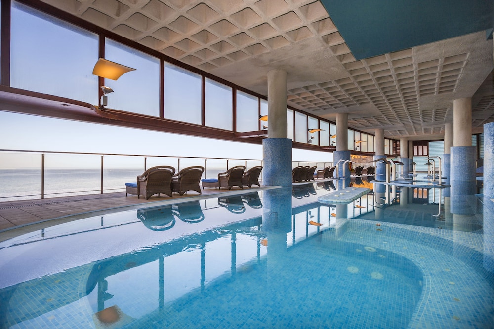 Gloria Palace Amadores Thalasso & Hotel — Swimming pool in Puerto Rico, Canary Islands