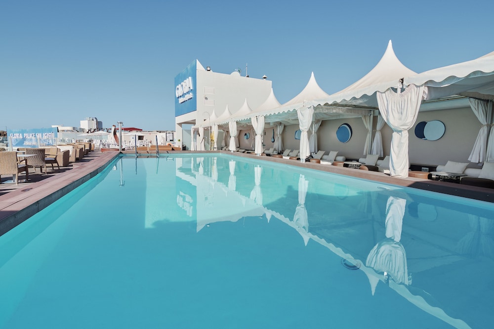 Gloria Palace San Agustin Thalasso & Hotel — Swimming pool in San Agustin, Canary Islands