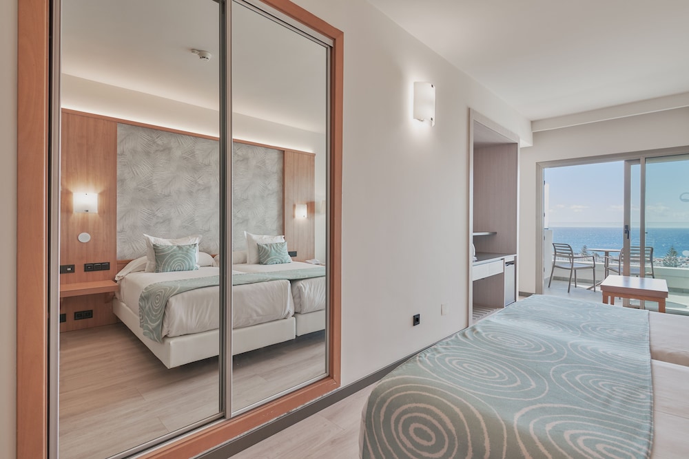 Gloria Palace San Agustin Thalasso & Hotel — Hotel rooms in San Agustin, Canary Islands