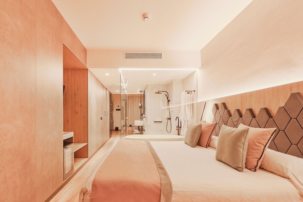 Gloria Palace San Agustin Thalasso & Hotel — Hotel rooms in San Agustin, Canary Islands