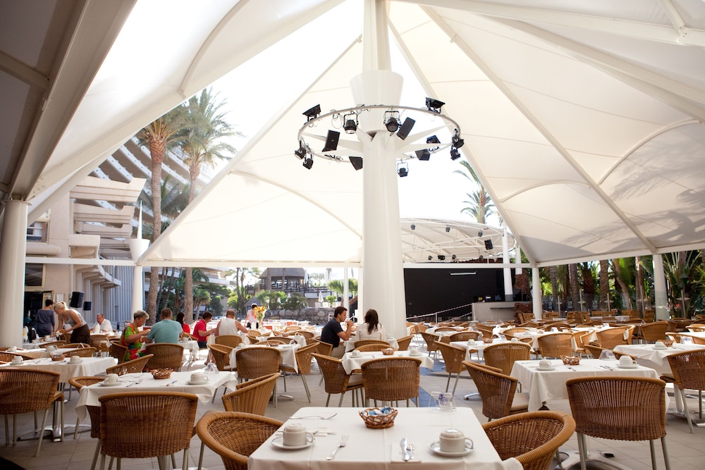 Gloria Palace San Agustin Thalasso & Hotel — Restaurant & bars in San Agustin, Canary Islands