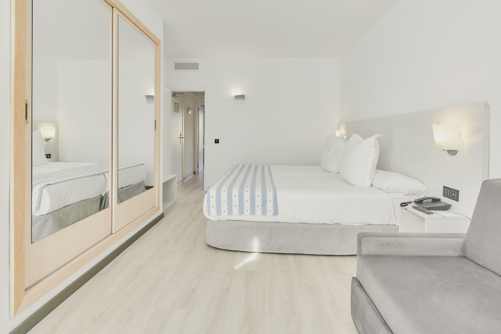 Gloria Palace San Agustin Thalasso & Hotel — Hotel rooms in San Agustin, Canary Islands