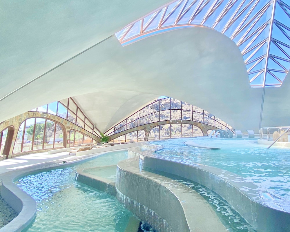 Gloria Palace San Agustin Thalasso & Hotel — Swimming pool in San Agustin, Canary Islands