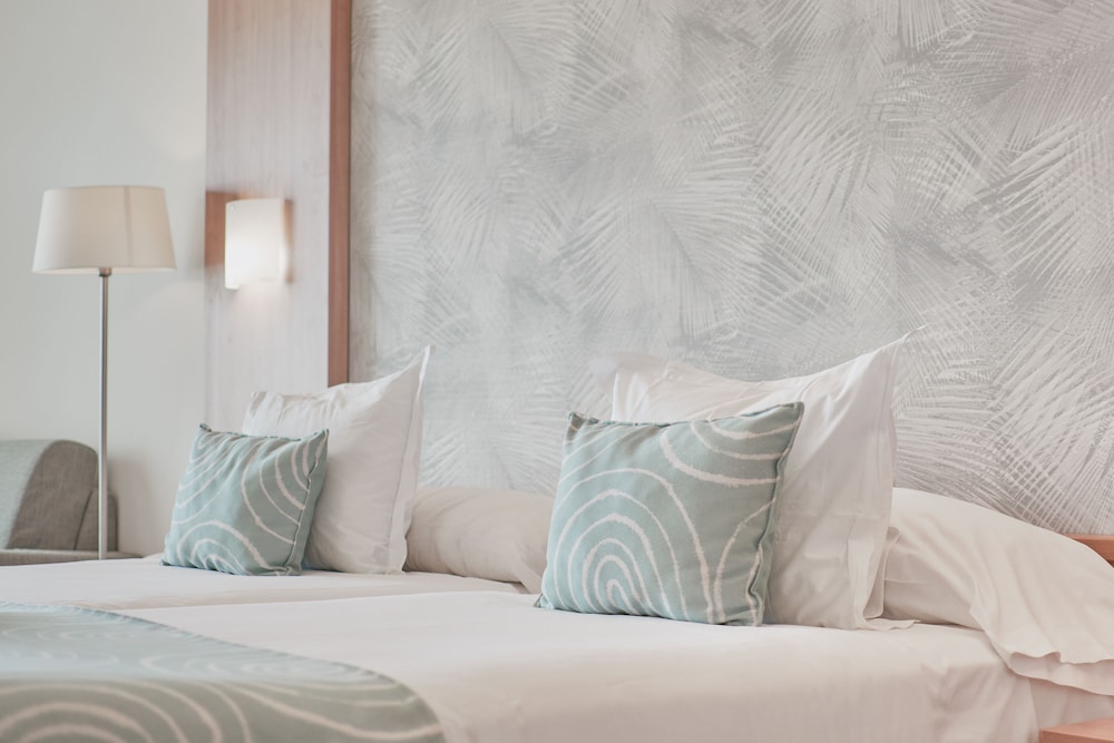Gloria Palace San Agustin Thalasso & Hotel — Hotel rooms in San Agustin, Canary Islands