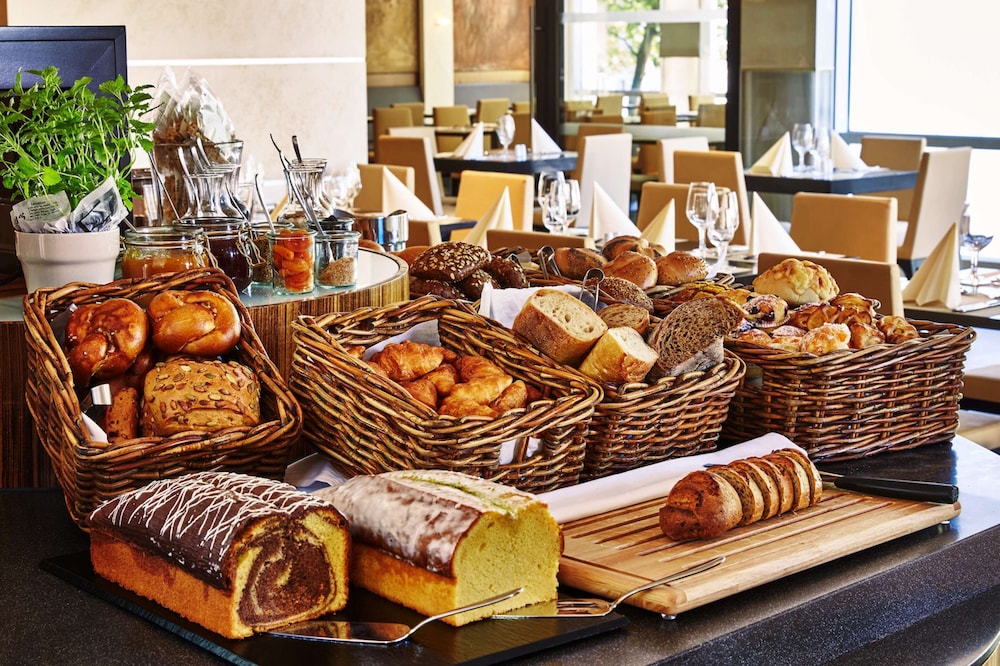 Steigenberger Hotel Köln — Restaurant & bars in Cologne, North Rhine-Westphalia