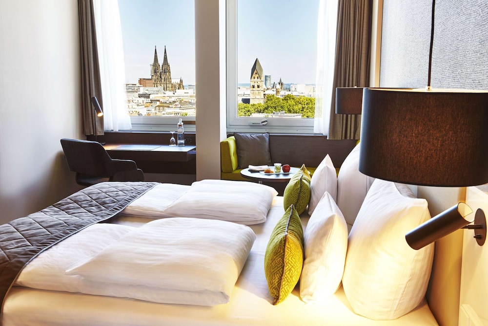 Steigenberger Hotel Köln — Hotel rooms in Cologne, North Rhine-Westphalia