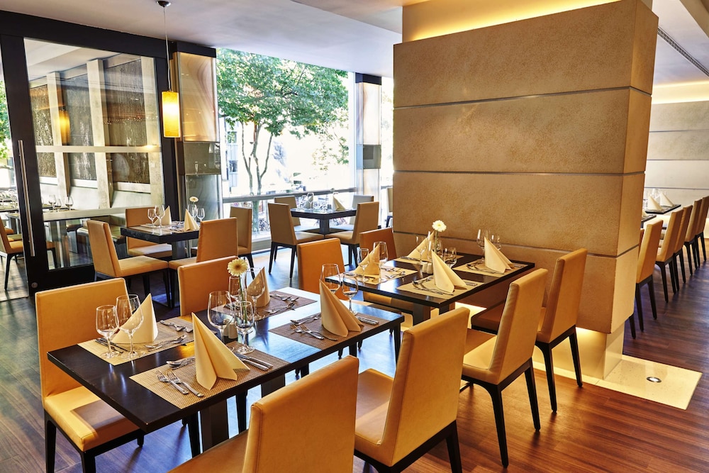 Steigenberger Hotel Köln — Restaurant & bars in Cologne, North Rhine-Westphalia