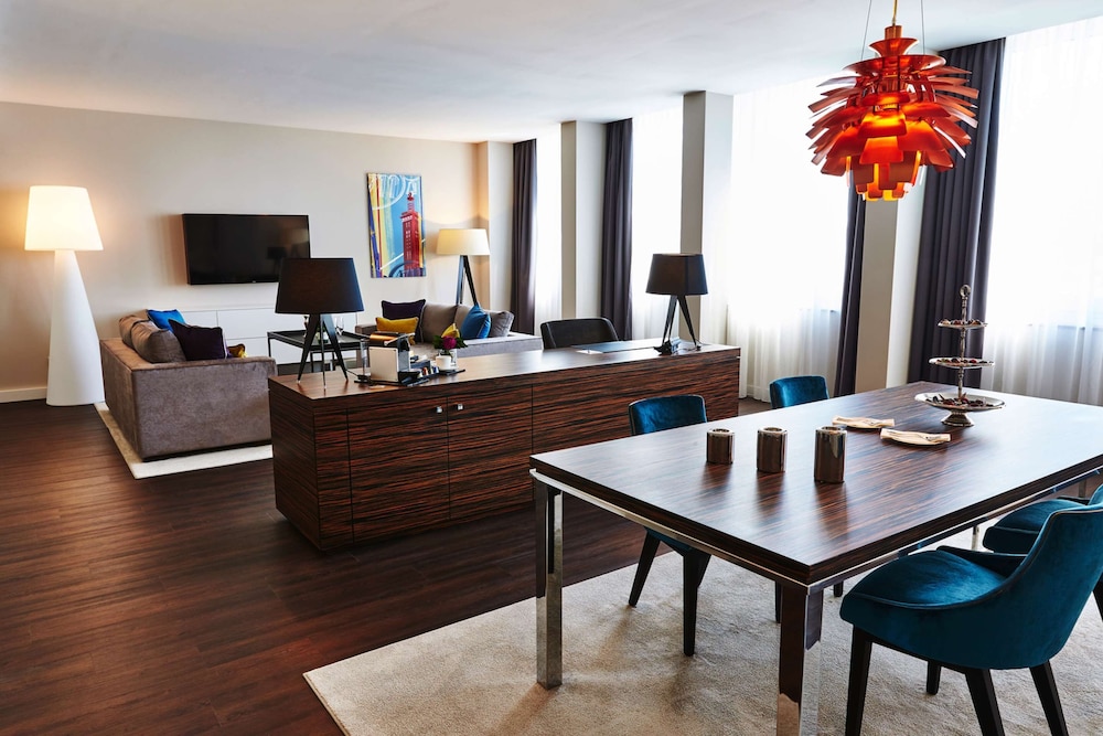 Steigenberger Hotel Köln — Hotel rooms in Cologne, North Rhine-Westphalia
