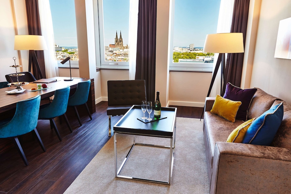 Steigenberger Hotel Köln — Hotel rooms in Cologne, North Rhine-Westphalia
