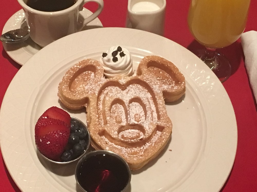 Wyndham Garden Lake Buena Vista – Disney Springs® Area — Restaurant & bars in Lake Buena Vista, Florida