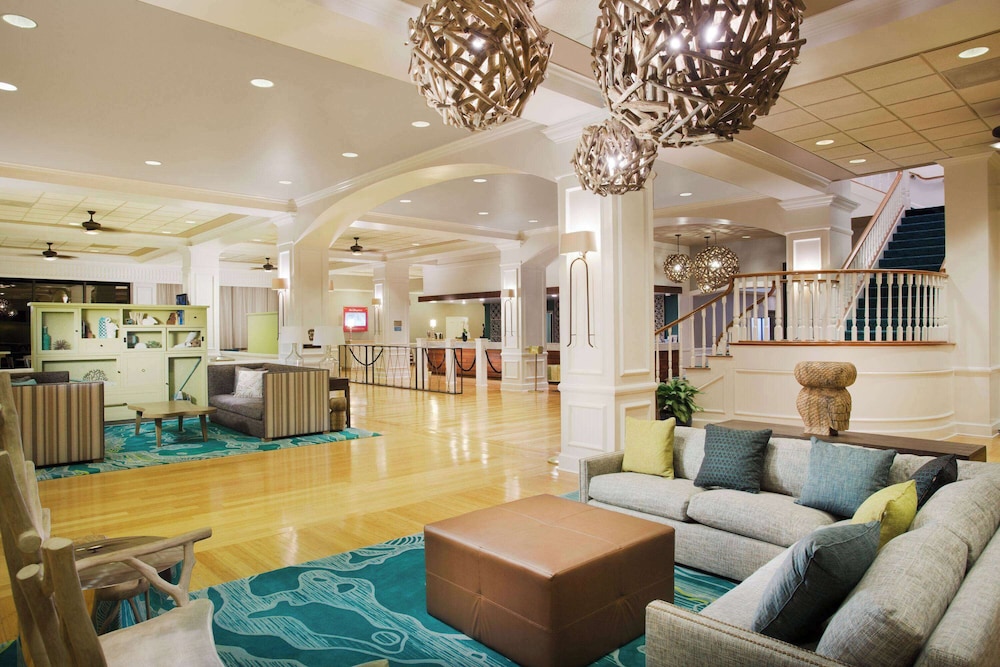 Wyndham Garden Lake Buena Vista – Disney Springs® Area — Hotel building in Lake Buena Vista, Florida