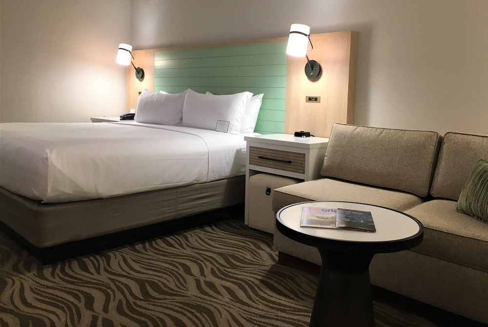 Wyndham Garden Lake Buena Vista – Disney Springs® Area — Hotel rooms in Lake Buena Vista, Florida