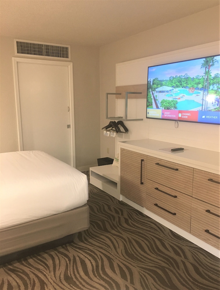 Wyndham Garden Lake Buena Vista – Disney Springs® Area — Hotel rooms in Lake Buena Vista, Florida