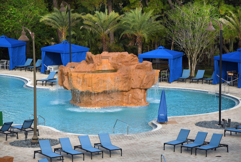 Wyndham Garden Lake Buena Vista – Disney Springs® Area — Swimming pool in Lake Buena Vista, Florida