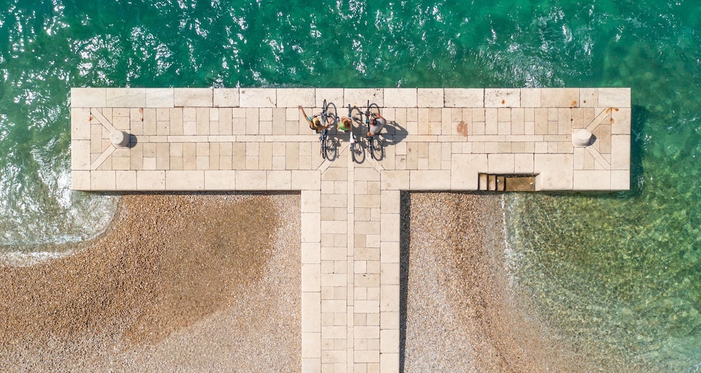 Bluesun Hotel Neptun — Beach in Tucepi, Split-Dalmatia