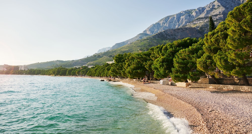 Bluesun Hotel Neptun — Beach in Tucepi, Split-Dalmatia