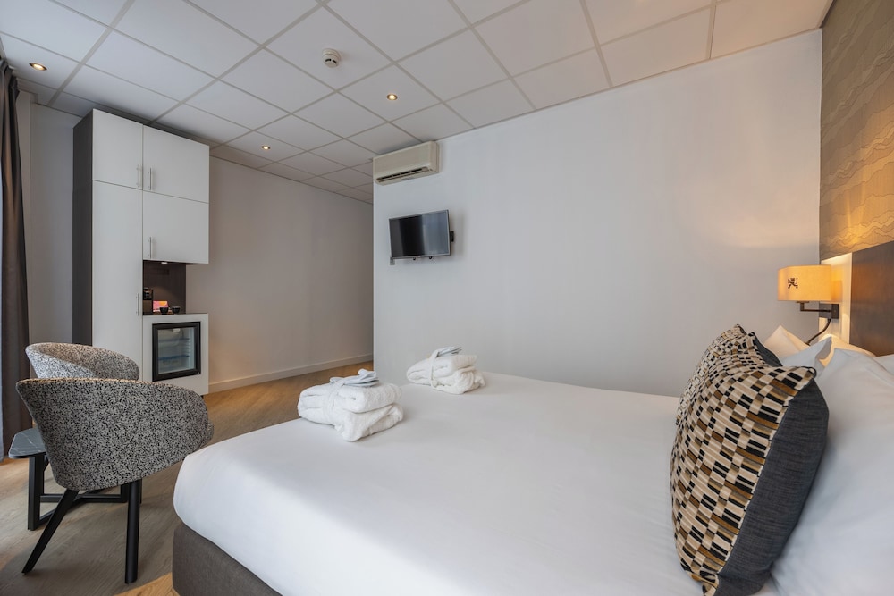 Hotel Amsterdam De Roode Leeuw — Hotel rooms in Amsterdam, North Netherlands