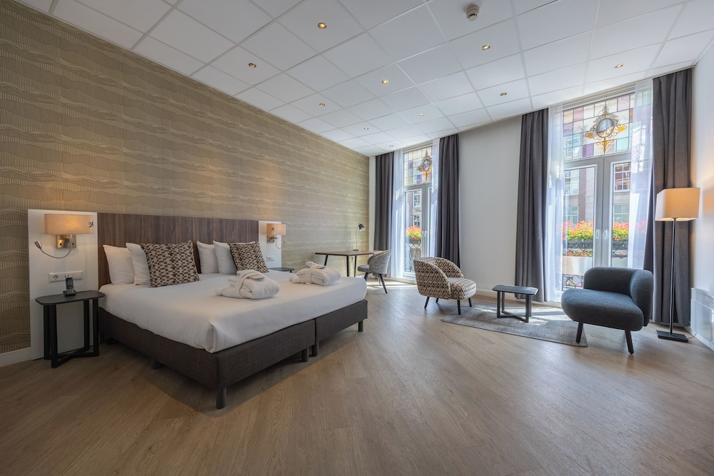 Hotel Amsterdam De Roode Leeuw — Hotel rooms in Amsterdam, North Netherlands