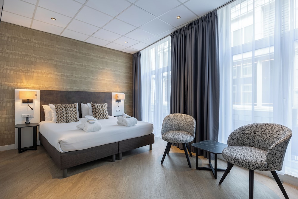 Hotel Amsterdam De Roode Leeuw — Hotel rooms in Amsterdam, North Netherlands