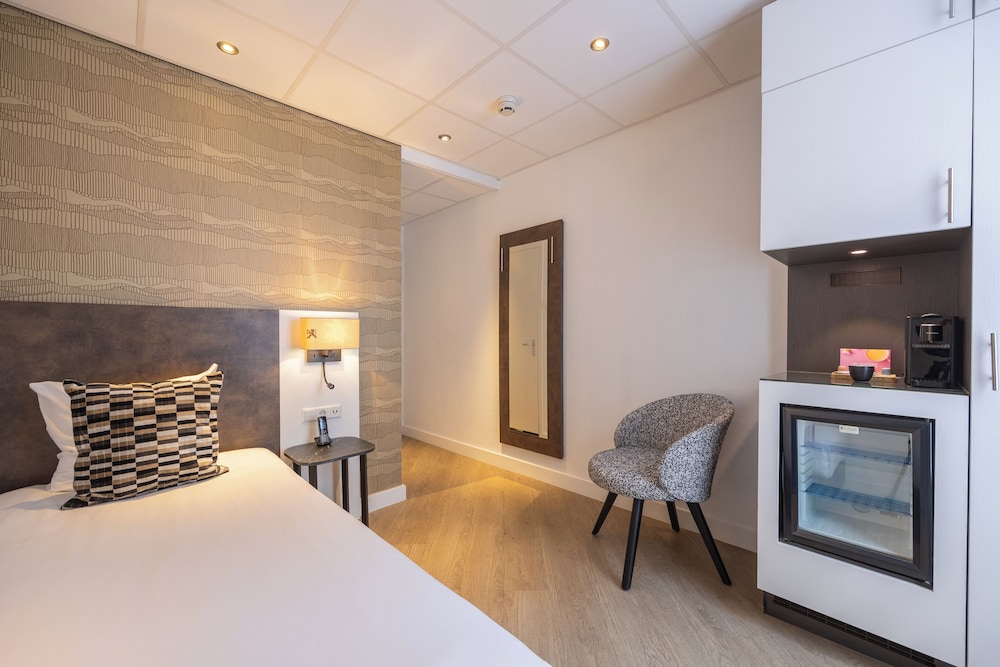 Hotel Amsterdam De Roode Leeuw — Hotel rooms in Amsterdam, North Netherlands