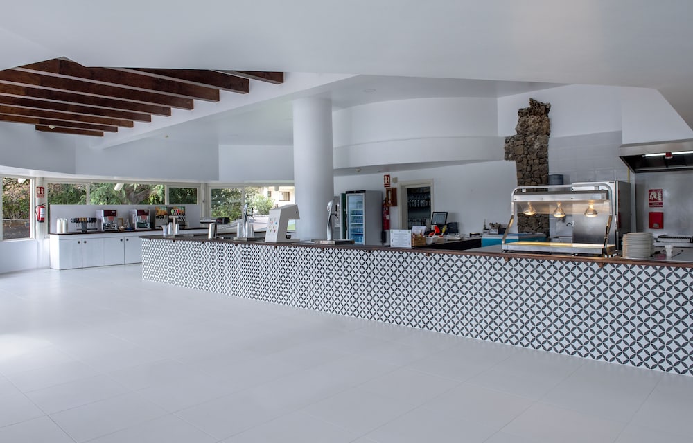 Los Zocos Impressive Lanzarote — Restaurant & bars in Costa Teguise, Canary Islands