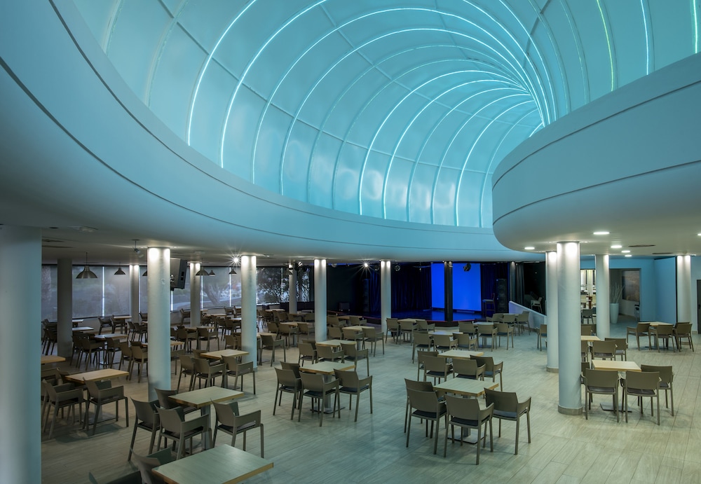 Los Zocos Impressive Lanzarote — Restaurant & bars in Costa Teguise, Canary Islands