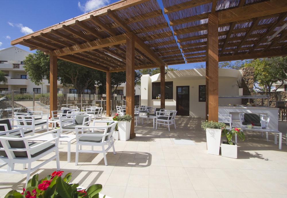 Los Zocos Impressive Lanzarote — Restaurant & bars in Costa Teguise, Canary Islands