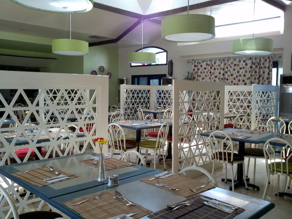 Lotus Bay Resort — Restaurant & bars in Safaga, Red Sea