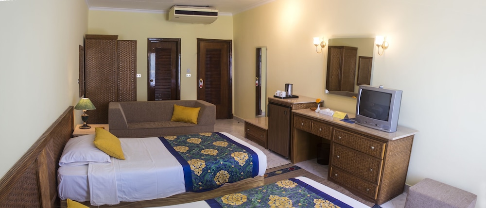 Lotus Bay Resort — Hotel rooms in Safaga, Red Sea