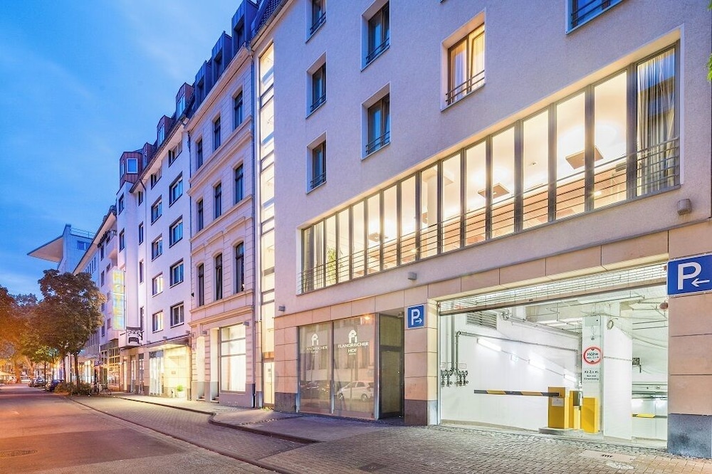 Flandrischer Hof — Hotel building in Cologne, North Rhine-Westphalia
