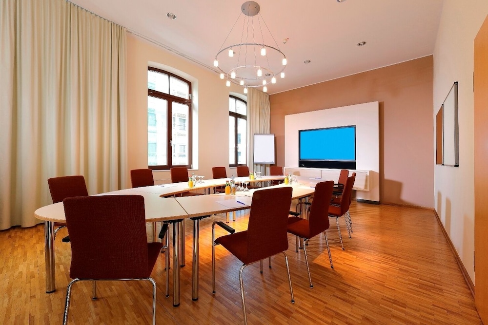 Flandrischer Hof — Hotel building in Cologne, North Rhine-Westphalia