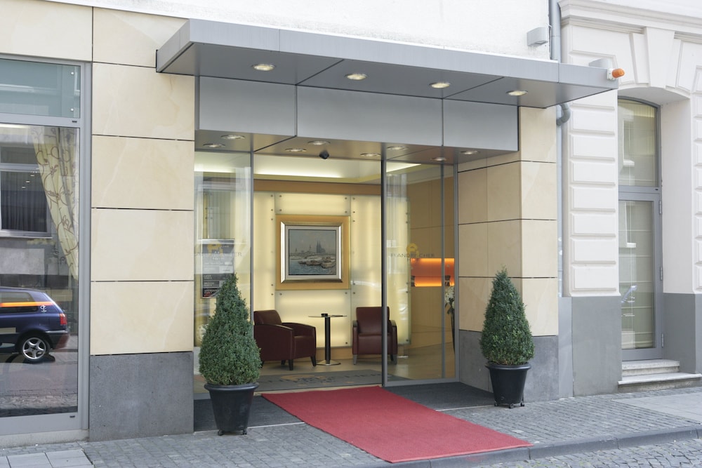Flandrischer Hof — Hotel building in Cologne, North Rhine-Westphalia