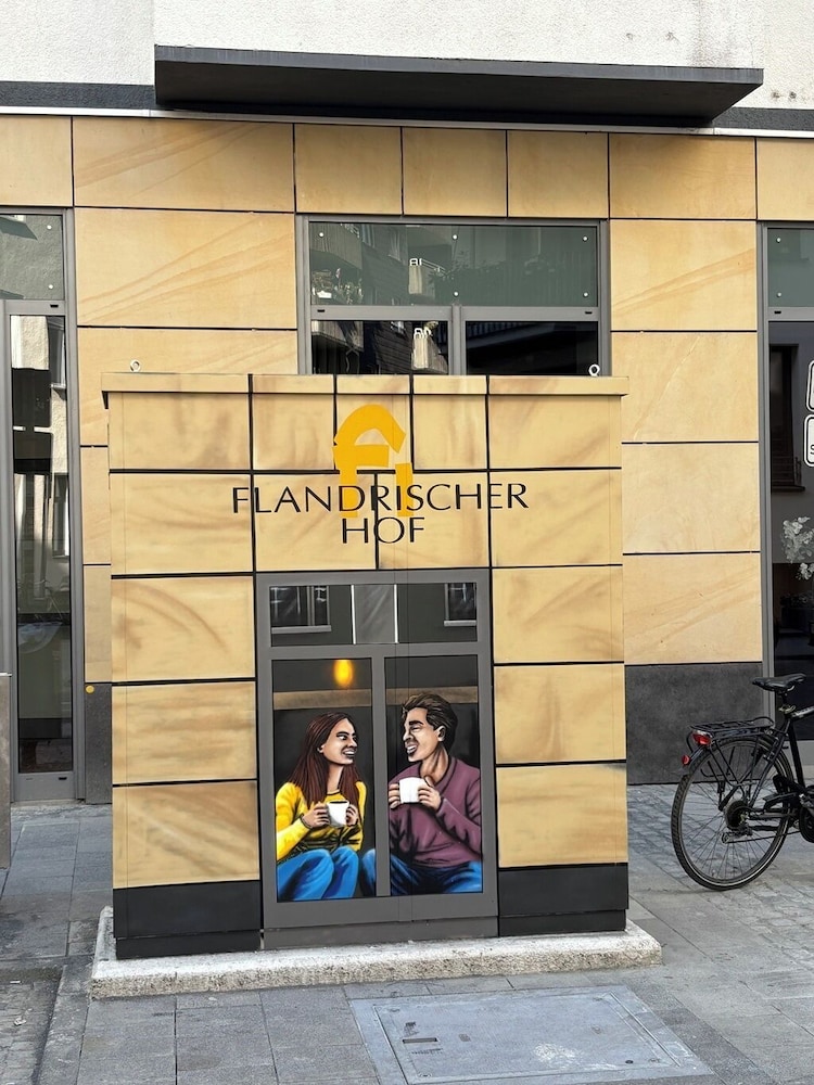 Flandrischer Hof — Hotel building in Cologne, North Rhine-Westphalia