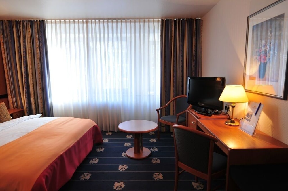 Flandrischer Hof — Hotel rooms in Cologne, North Rhine-Westphalia